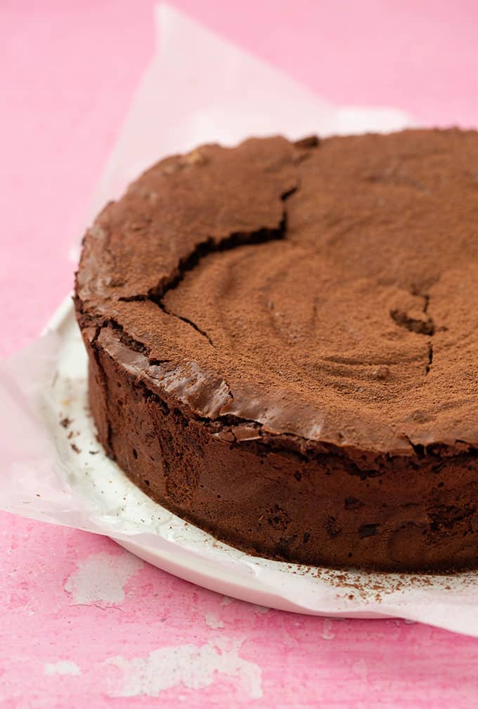 Pecaminous Chocolate Cake (Keto)